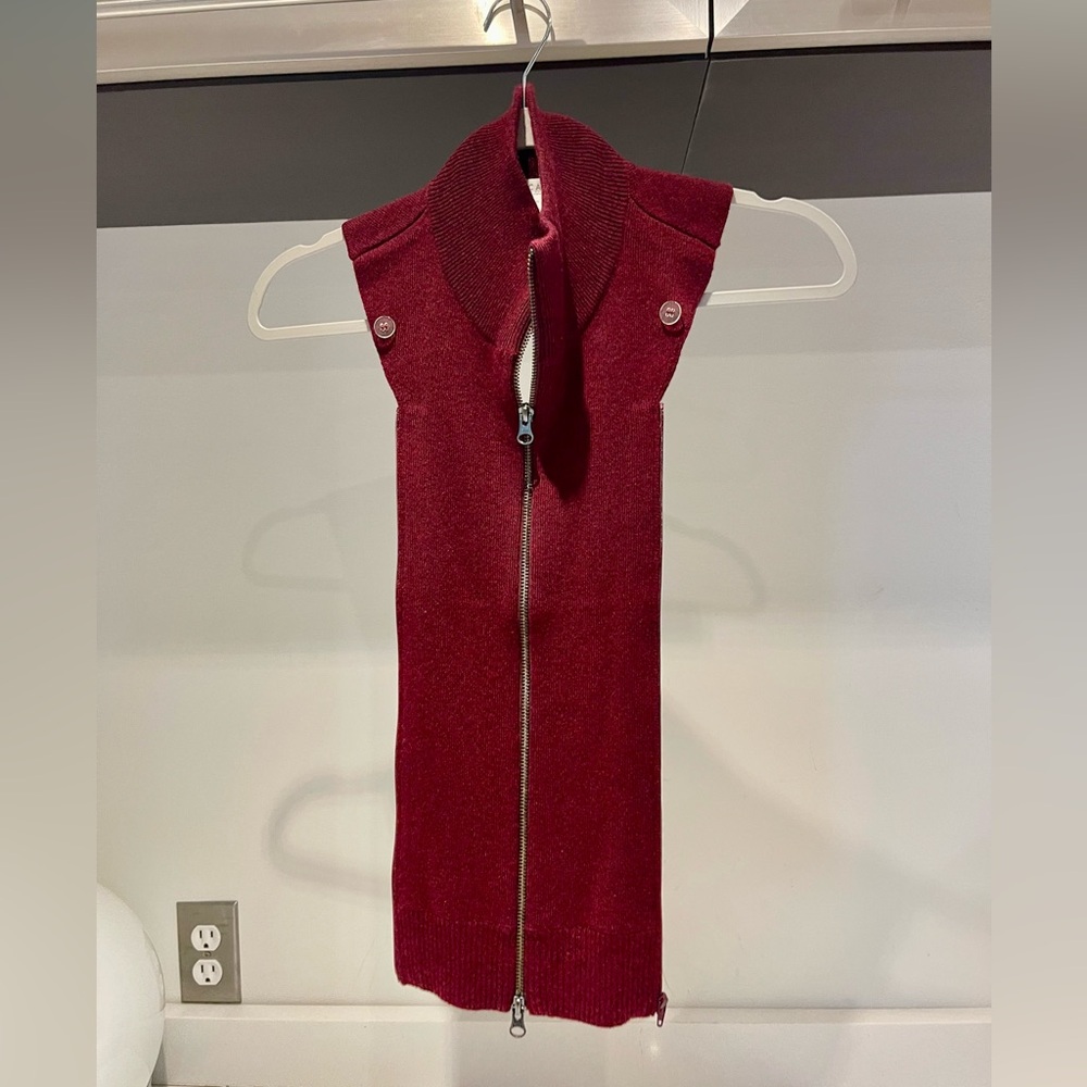 $298 Veronica Beard 100% cashmere uptown DICKEY jacket zip insert Merlot maroon